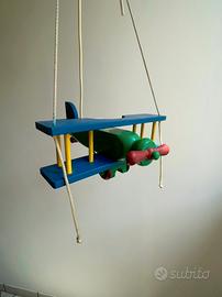 Lampadario Aereo in Legno Colorato