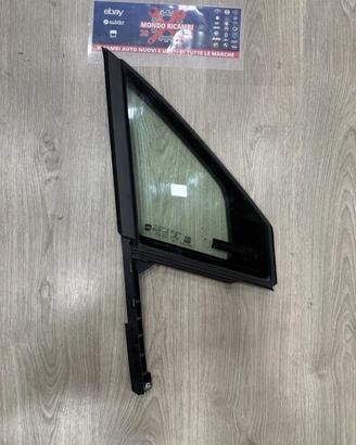 51965732 Deflettore Vetro Fisso Portiera Anteriore