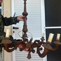 Lampadario intetamente in legno 6 bracci