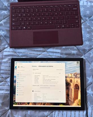 Microsoft Surface Pro 5 - i5 - 8gb - 256gb SSD