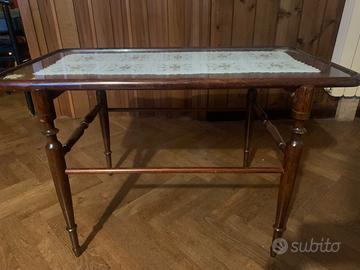 Ribasso prezzo per Tavolino vintage