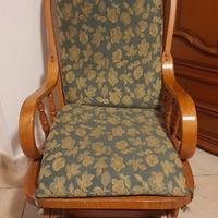 Sedia a dondolo vintage