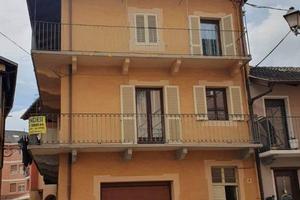 Casa indipendente di 141 m² con più di 5 locali e 