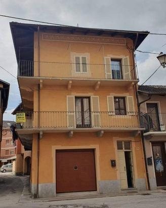 Casa indipendente di 141 m² con più di 5 locali e 