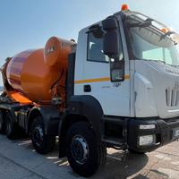 ASTRA HD9 84.48 con betoniera CIFA