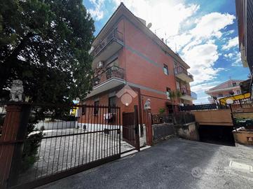 MONOLOCALE A ROMA