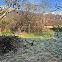 Appartamento Spazioso a Netro con Giardino Privato