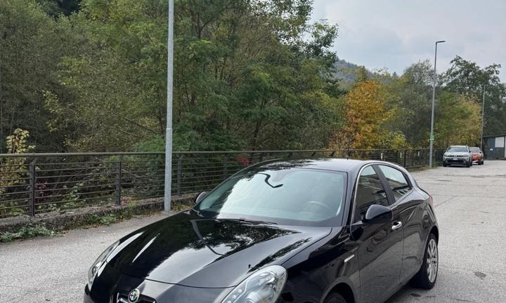 Alfa Romeo Giulietta 1.6 JTDm-2 105 CV Exclusive
