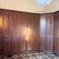 Armadio da camera a 9 ante