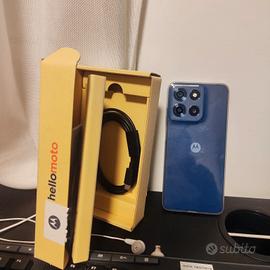 smartphone Motorola G15