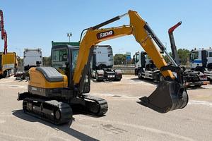 MINIESCAVATORE XCMG XE60GA ANNO 2026 NUOVO!!!