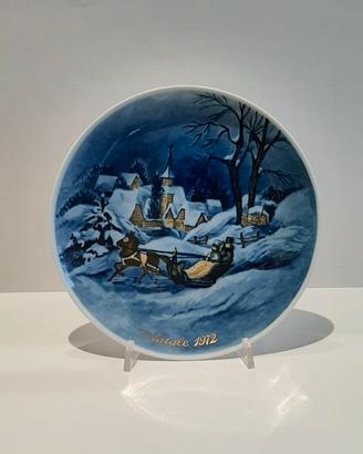 ROYAL TETTAU - piatto in porcellana Natale 1972