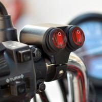 DOPPIO INTERRUTTORE MANUBRIO MOTO MONOPATTINO LED