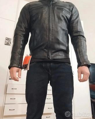 Giacca moto in pelle Nuova!
