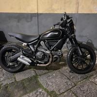 Ducati Scrambler Full Throttle