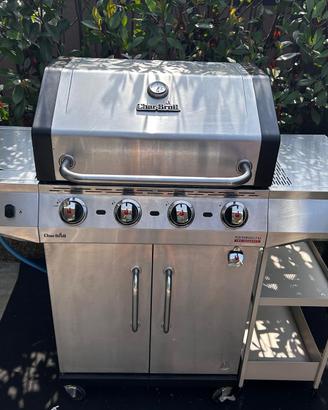 Charbroil Performance PRO S 4 barbeque