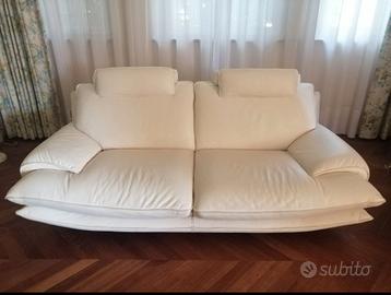 Divano in vera pelle Chateau d'Ax - modello Limbo