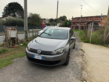 Volkswagen Golf 1.6 TDI DPF 5p. Highline