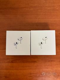 2 paia di AirPods Pro 2