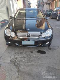Mercedes classe c sport coupé 220 cdi