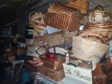 oggetti in legno arredamento  cucina cesti vassoi 