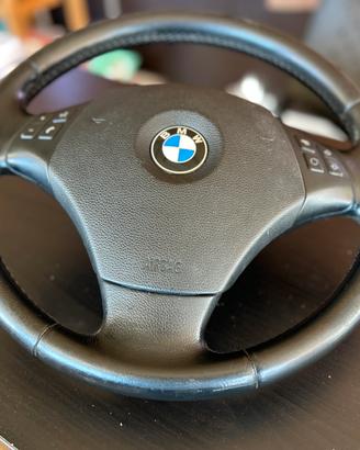 Volante multifunzione BMW con airbag