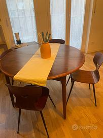 Tavolo rotondo originale  legno anni 60 + 4 sedie