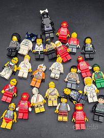 Lotto 26 Minifigures LEGO Originali