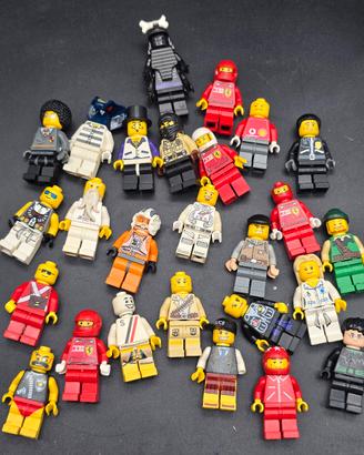 Lotto 26 Minifigures LEGO Originali