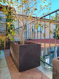 Vaso in resina effetto corten