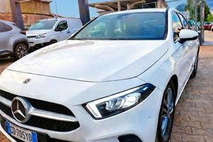 Mercedes Classe A 180 Sport 2019 Full Optional