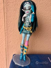 Monster High Frankie Skullmate Secret