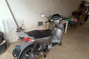 Aprilia Scarabeo 125 - 2009