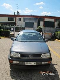 Volkswagen Golf 1.8/90 CV cat 5 porte GL