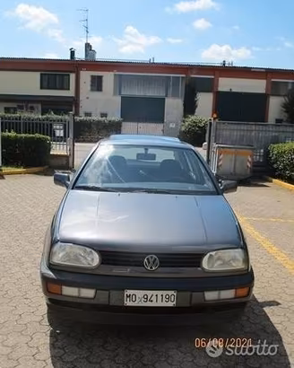 Volkswagen Golf 1.8/90 CV cat 5 porte GL