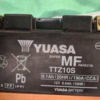 Batteria Yuasa TTZ 10S per moto e scooter