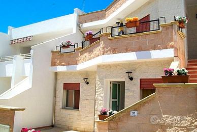 Casa vacanza via Archimede Settembre PESCOLUSE