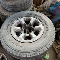 Gomme toyo 235/75 r15