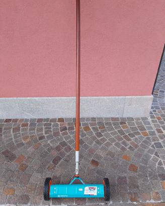 AERATORE PER GIARDINI E TERRENI