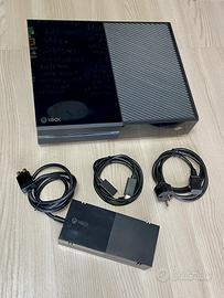XBox One 500GB usata con controller