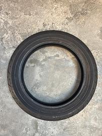 Pneumatico anteriore
