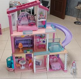 Casa Barbie e accessori