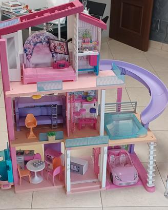 Casa Barbie e accessori