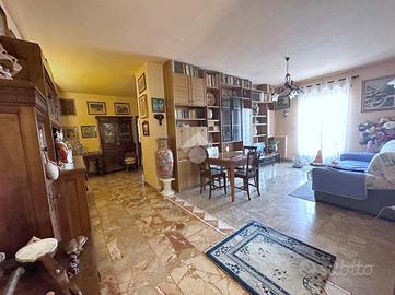 4 LOCALI A ROBASSOMERO