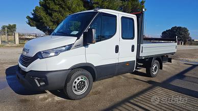 IVECO Daily 35S14 doppia cabina cassone fisso NUOV