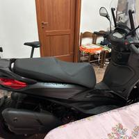 Piaggio beverly 400