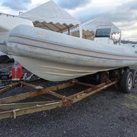 Gommone Bat 5,80 senza motore