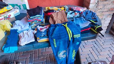 Abbigliamento completo per bambino  5/6 anni 