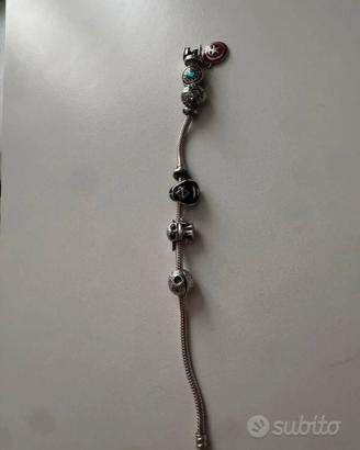 Charm pandora