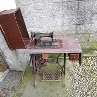 Macchina da cucire singer antica